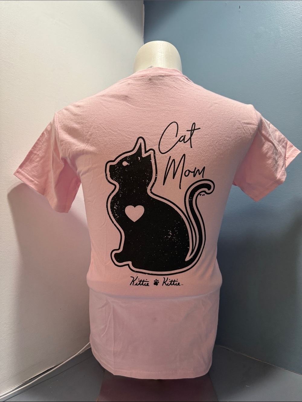 Cat Mom Graphic Tee in Light Pink